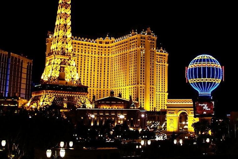 Top Las Vegas news: Residency for Kelly Clarkson; convention attendance near historic high; more